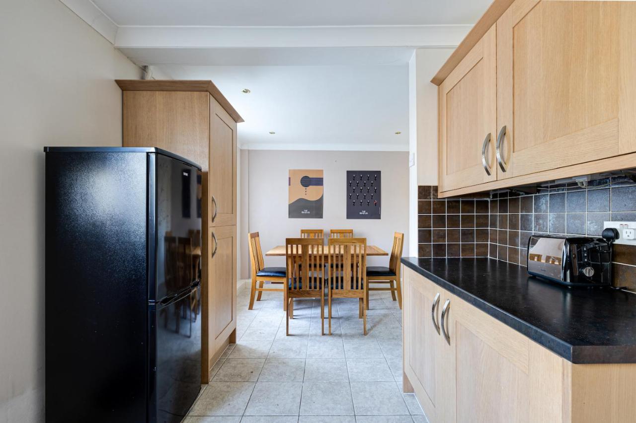 George Harrison'S Former 3Bed Home In Liverpool 스페키 외부 사진